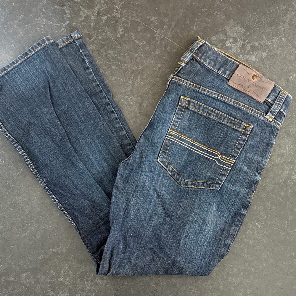 Cody James Men's Classic Blue Straight Jeans